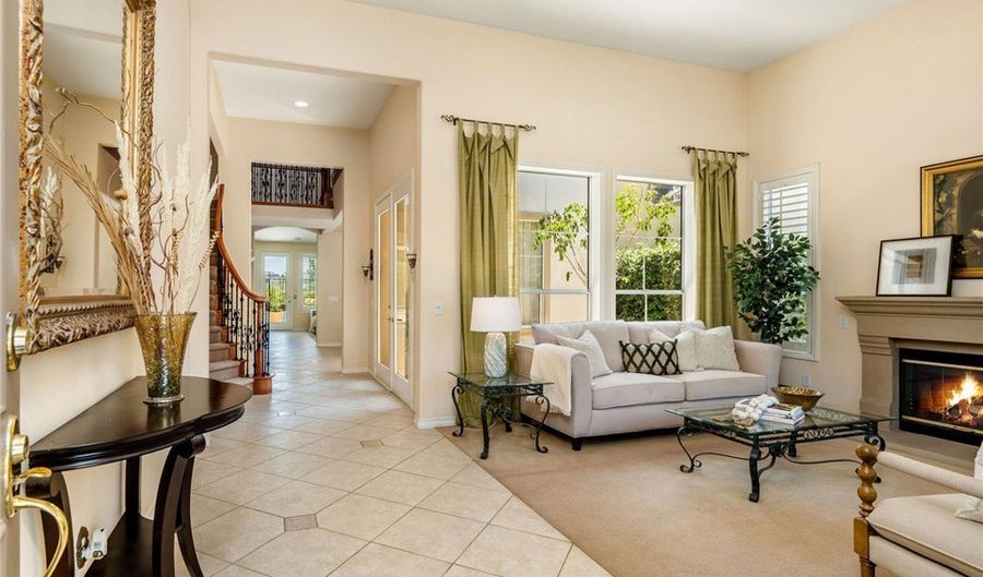 30 Sunswept Mesa, Aliso Viejo, CA 92656 - 5 Beds, 3 Bath