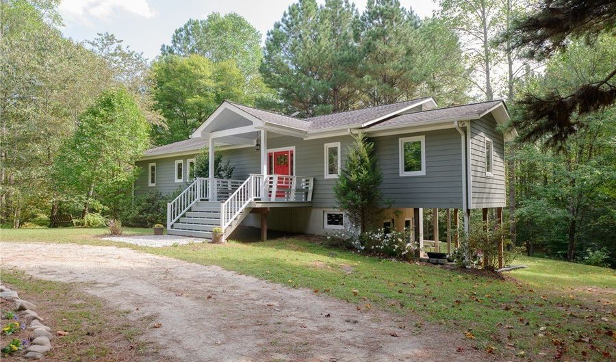 10410 Robins Nest Ln, Ark, VA 23061 - 3 Beds, 2 Bath