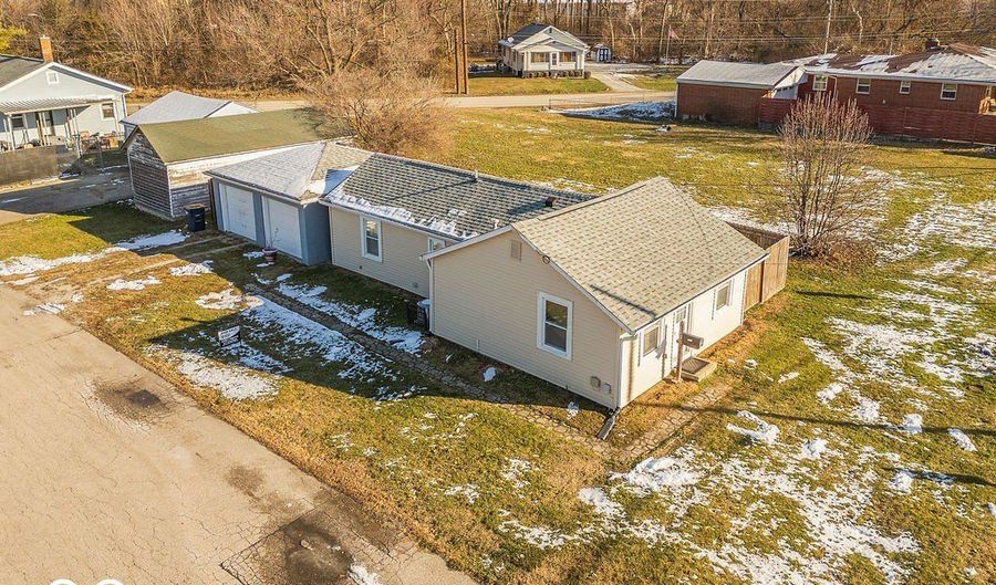 1040 Southern Ave, Beech Grove, IN 46107 - 1 Beds, 1 Bath