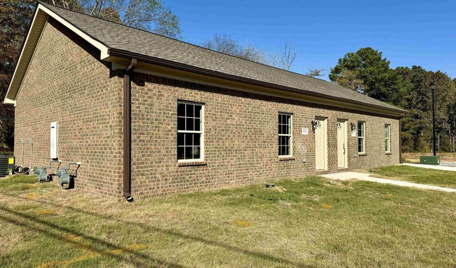 16576 Jamilynn Dr, Athens, AL 35611 - 2 Beds, 2 Bath