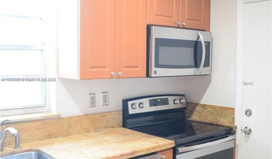 1020 94th St 301, Bay Harbor Islands, FL 33154 - 2 Beds, 2 Bath