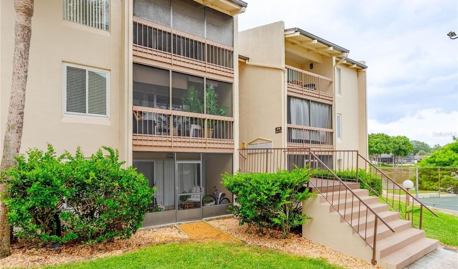 618 ORANGE Dr 216, Altamonte Springs, FL 32701 - 1 Beds, 1 Bath