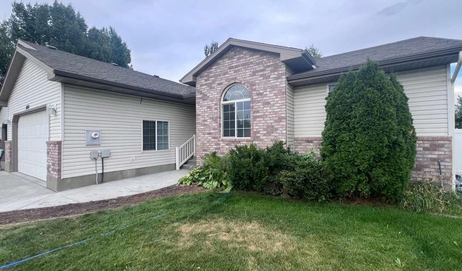 3818 Silverwood Cir, Idaho Falls, ID 83406 - 5 Beds, 3 Bath