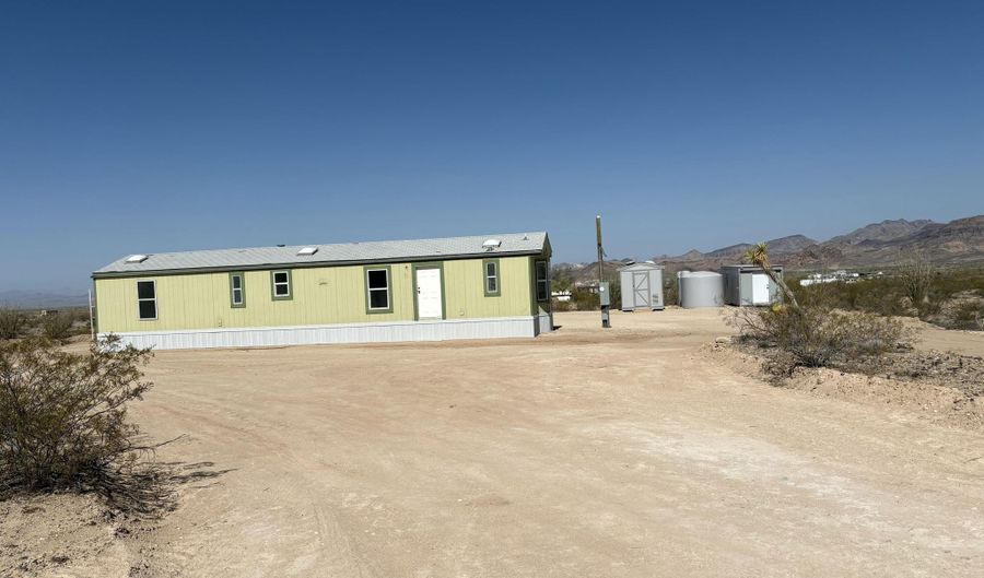 14355 S Angell Rd, Yucca, AZ 86438 - 2 Beds, 2 Bath