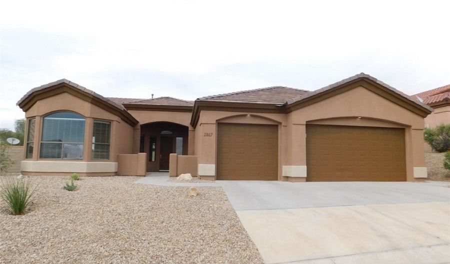 2867 Fort Silver Dr, Bullhead City, AZ 86429 - 3 Beds, 2 Bath