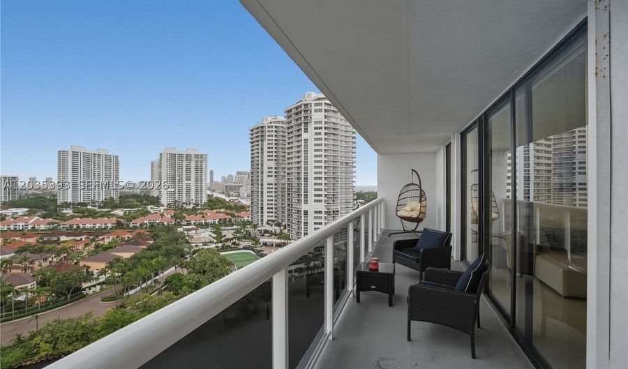 20505 E Country Club Dr 1739, Aventura, FL 33180 - 2 Beds, 2 Bath