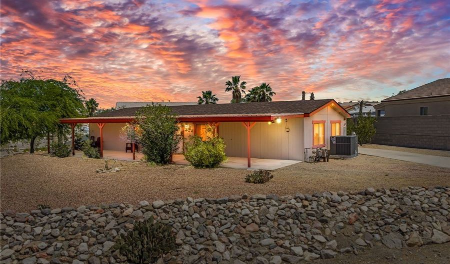 3301 S Ridge Ave, Bullhead City, AZ 86429 - 3 Beds, 2 Bath