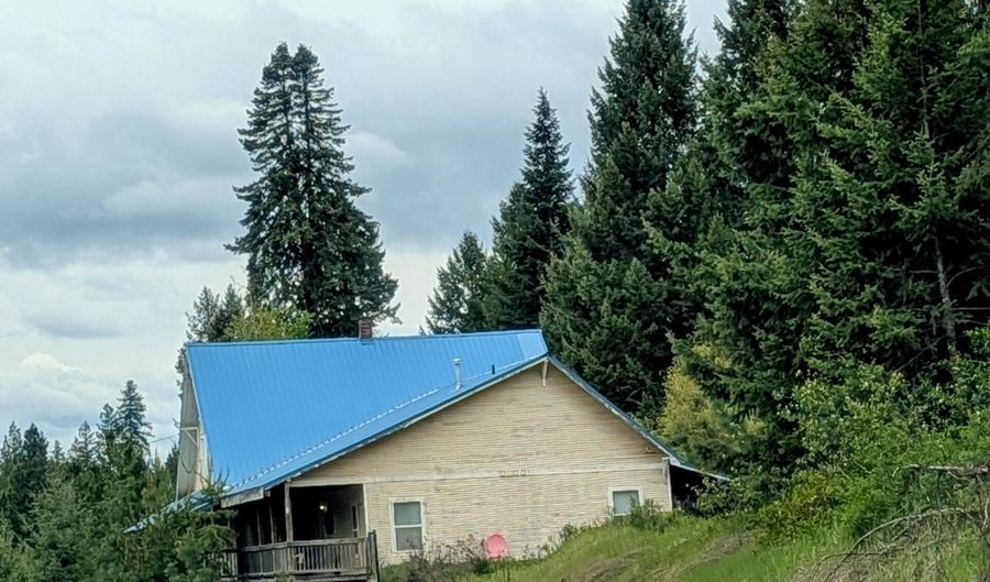 6702 Kelso Lake Rd, Athol, ID 83801 - 8 Beds, 5 Bath