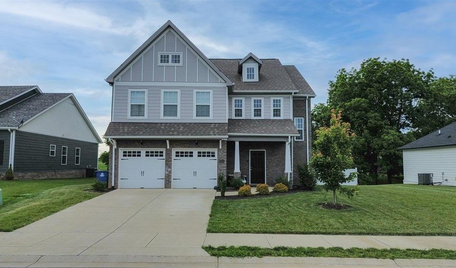 7113 Hilliard Cir, Alvaton, KY 42122 - 4 Beds, 3 Bath