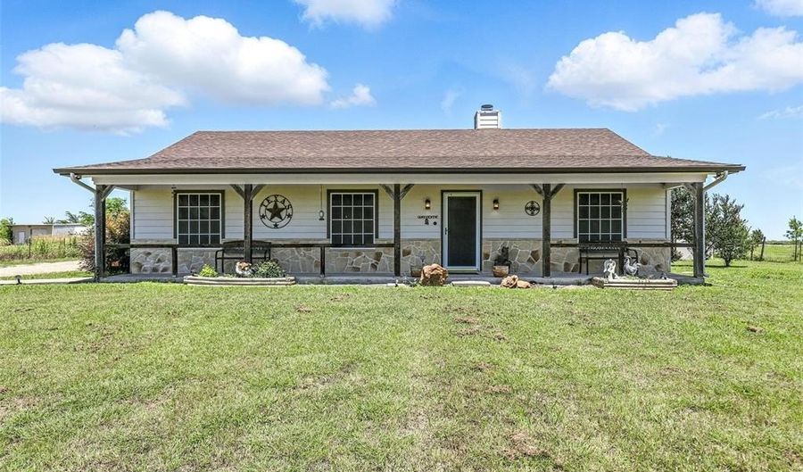 2801 County Road 206, Alvarado, TX 76009 - 3 Beds, 2 Bath