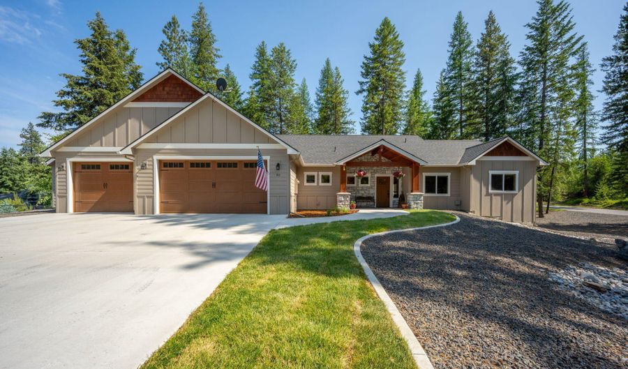 80 Parkland Dr, Blanchard, ID 83804 - 3 Beds, 3 Bath