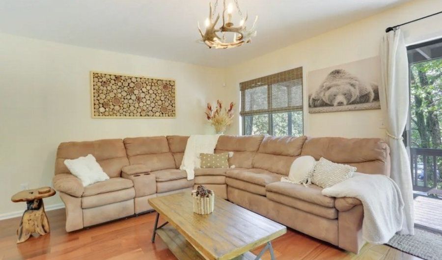 1 Arnold Palmer Ct, Alloway, NJ 07462 - 2 Beds, 2 Bath