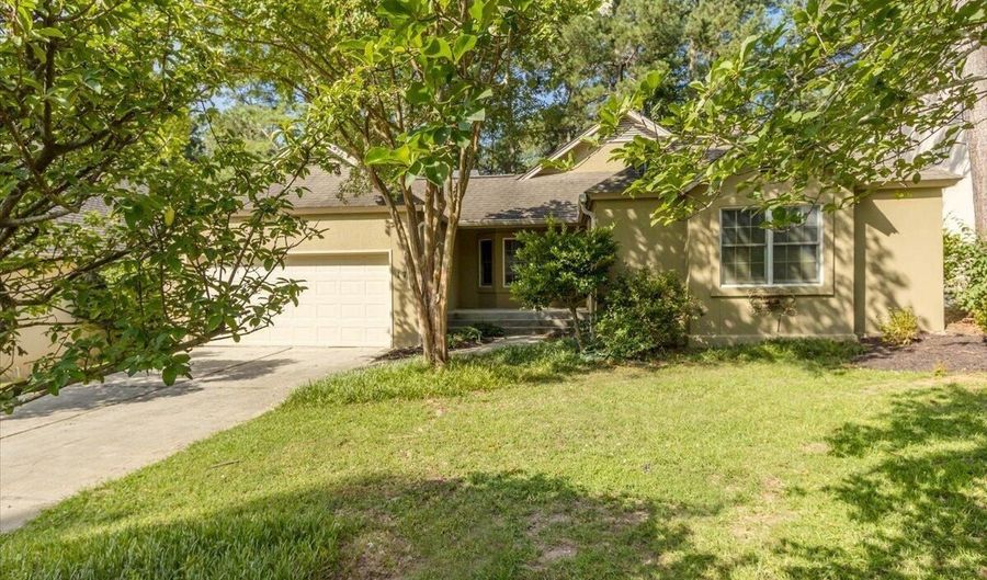 170 Boxwood Rd, Aiken, SC 29803 - 2 Beds, 2 Bath