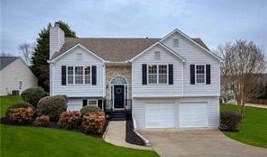 8440 River Bluff Pl, Ball Ground, GA 30107 - 4 Beds, 3 Bath