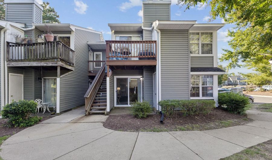 8629 BEEKMAN Pl, Alexandria, VA 22309 - 1 Beds, 1 Bath