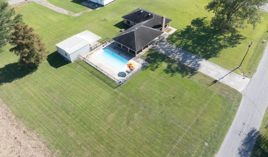 1311 Orphe Guidry Rd, Arnaudville, LA 70512 - 3 Beds, 2 Bath
