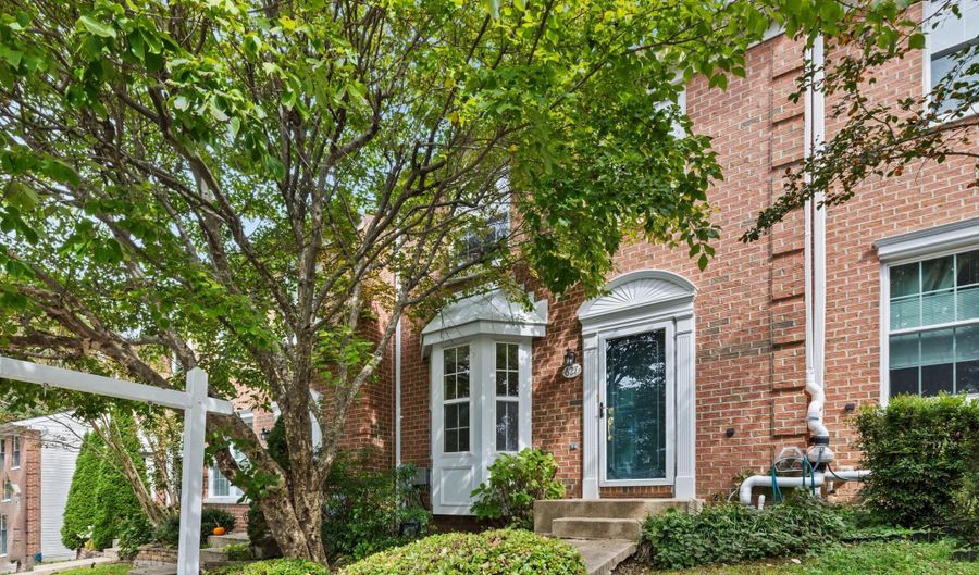627 STONE MILL Ct, Abingdon, MD 21009 - 3 Beds, 3 Bath