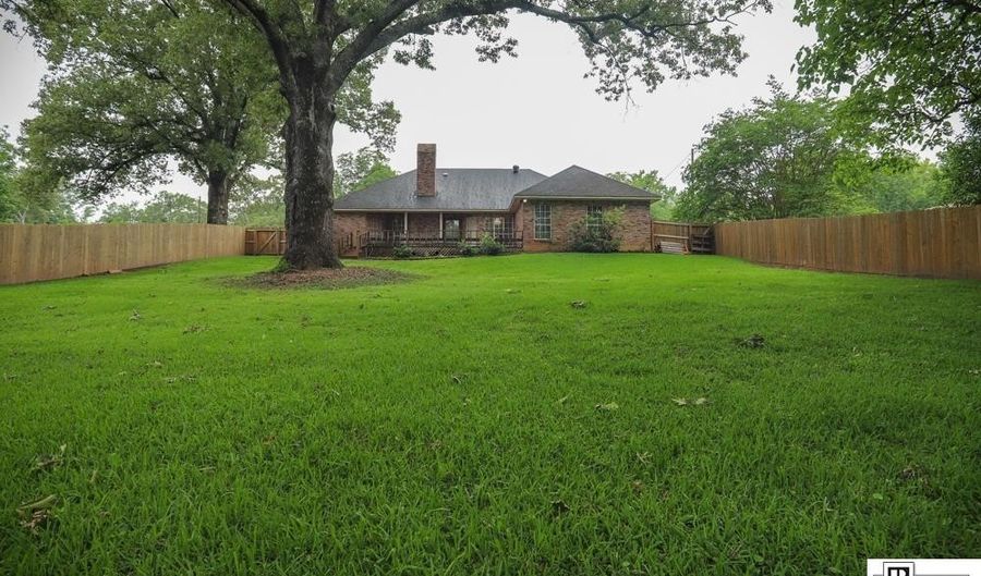 3211 JACKSON St, Arcadia, LA 71001 - 3 Beds, 2 Bath