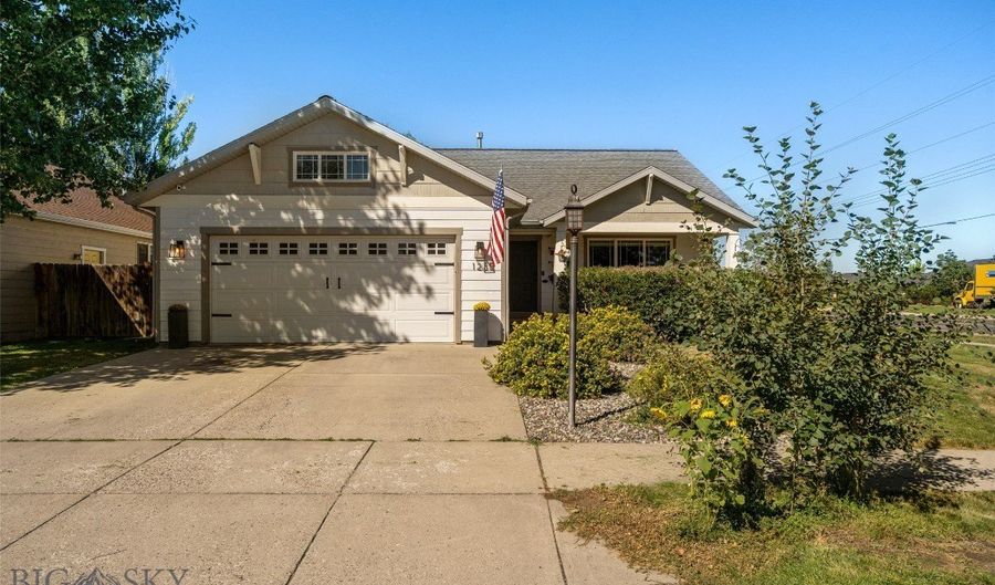 1235 Hunters Way, Bozeman, MT 59718 - 3 Beds, 2 Bath