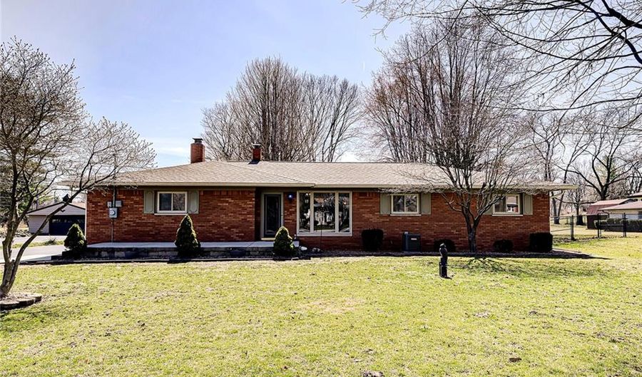 731 W EDGEWOOD Ave, Indianapolis, IN 46217 - 3 Beds, 2 Bath