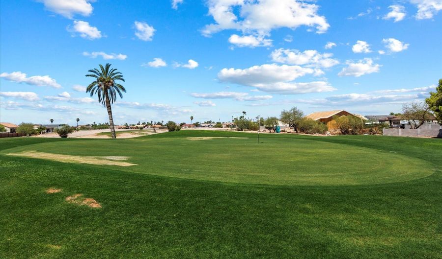 15047 S MOON VALLEY Rd, Arizona City, AZ 85123 - 3 Beds, 3 Bath