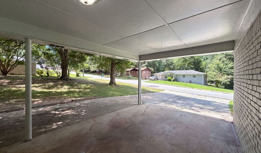 6503 Jackie Ln, Austell, GA 30106 - 3 Beds, 1 Bath