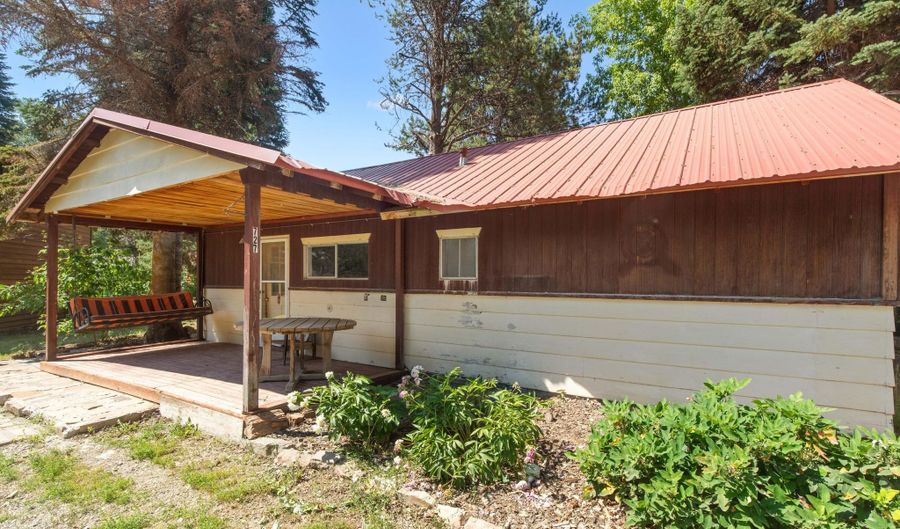 727 OLD ALPINE Rd, Alpine, WY 83128 - 2 Beds, 1 Bath