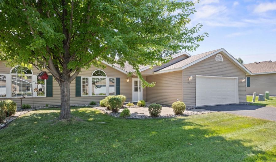 5524 Kalland Ave NE, Albertville, MN 55301 - 2 Beds, 2 Bath