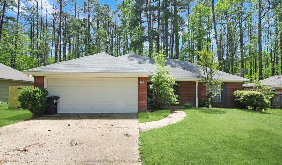 330 Trace Harbor Rd, Madison, MS 39110 - 3 Beds, 2 Bath
