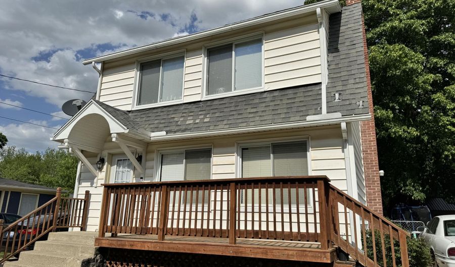 109 Park Place East Pl E, Adrian, MI 49221 - 3 Beds, 1 Bath