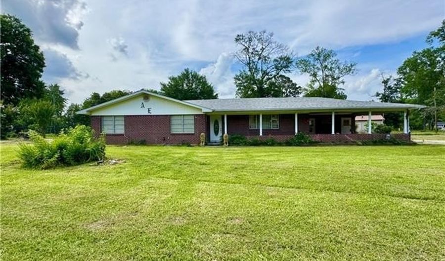 5103 DAVIS Dr, Ball, LA 71405 - 3 Beds, 2 Bath