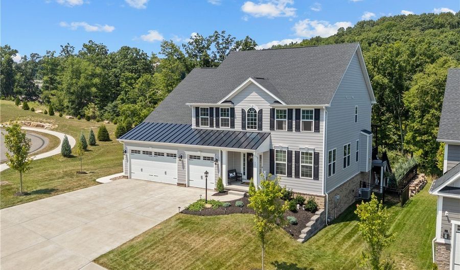 327 Crest Ln, Adams Twp., PA 16046 - 5 Beds, 5 Bath