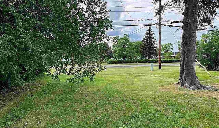 14 Balsam Crk, Babbitt, MN 55706 - 2 Beds, 1 Bath