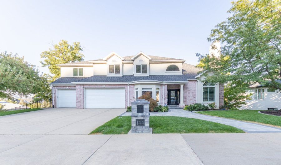 144 S BOUNTIFUL Blvd E, Bountiful, UT 84010 - 7 Beds, 4 Bath