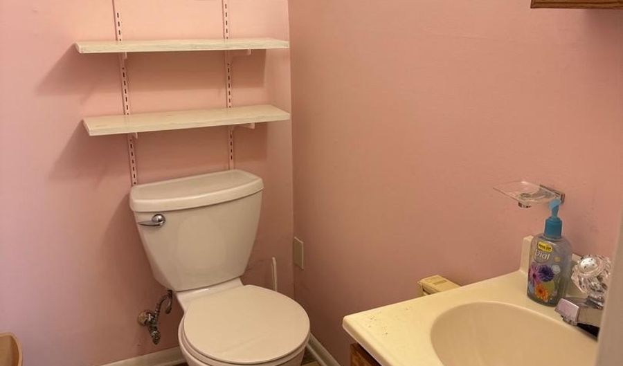 120 HILLDALE Ct, Claymont, DE 19703 - 3 Beds, 3 Bath