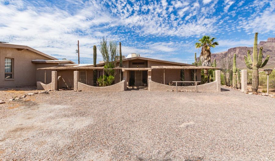 442 N MOUNTAIN VIEW Rd, Apache Junction, AZ 85119 - 5 Beds, 6 Bath