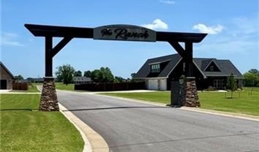 509 Dutton Ct, Barling, AR 72923 - 4 Beds, 3 Bath
