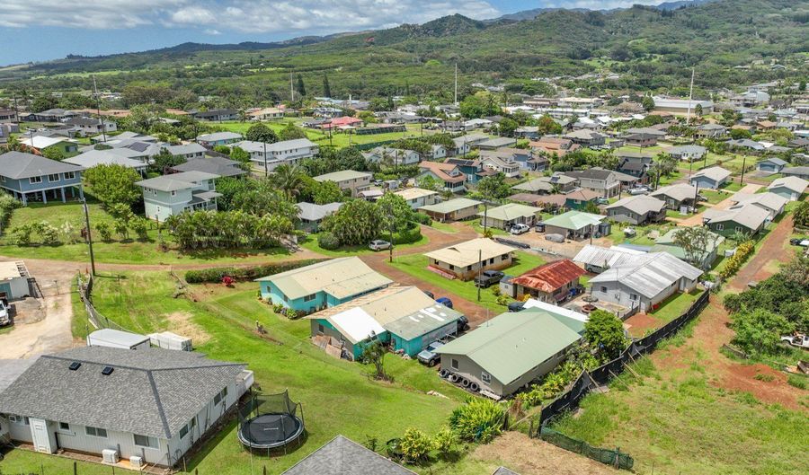 2521 TEXEIRA LP, Kalaheo, HI 96741 - 27 Beds, 13 Bath