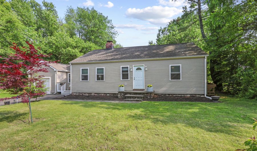 333 W Washington St, Bristol, CT 06010 - 3 Beds, 2 Bath