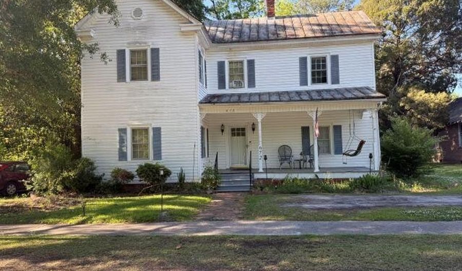 672 Main St, Aurora, NC 27806 - 4 Beds, 2 Bath