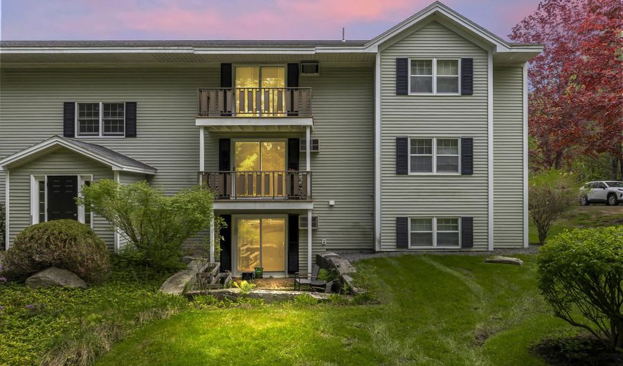 24 Parkwood Dr, Augusta, ME 04330 - 2 Beds, 2 Bath