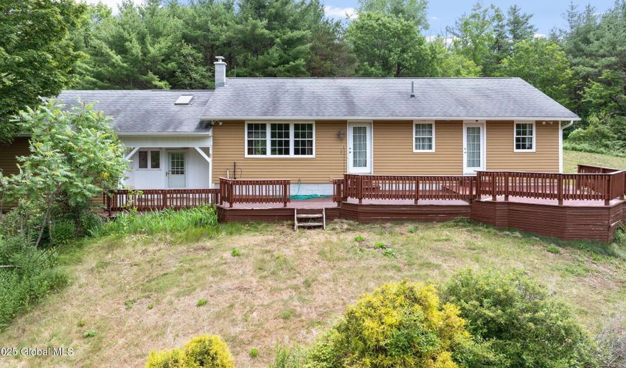 1927 Berne Altamont Rd, Altamont, NY 12009 - 3 Beds, 2 Bath