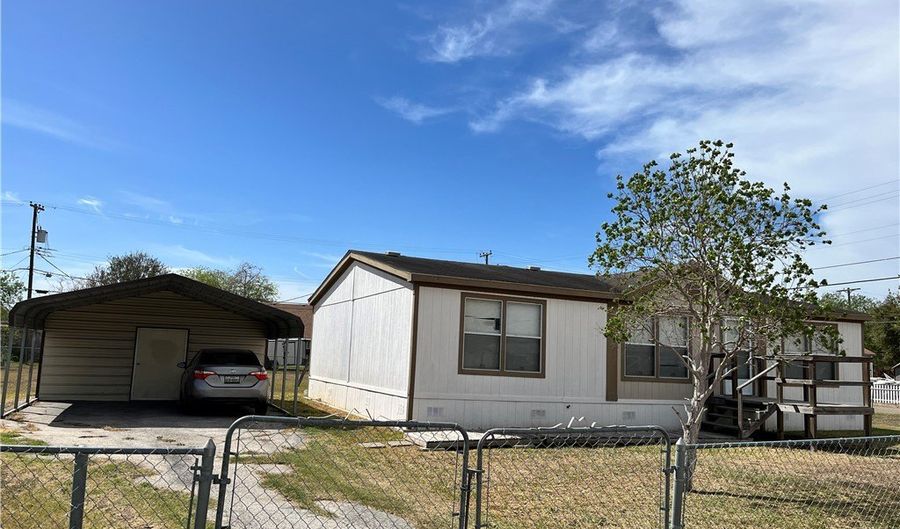 215 Elsie Ave, Agua Dulce, TX 78330 - 3 Beds, 2 Bath