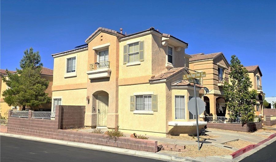 10520 Sun Palace Ct, Las Vegas, NV 89129 - 3 Beds, 3 Bath