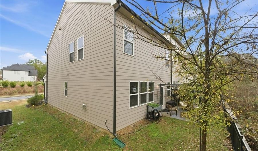 2021 Westside Dr, Austell, GA 30106 - 3 Beds, 3 Bath