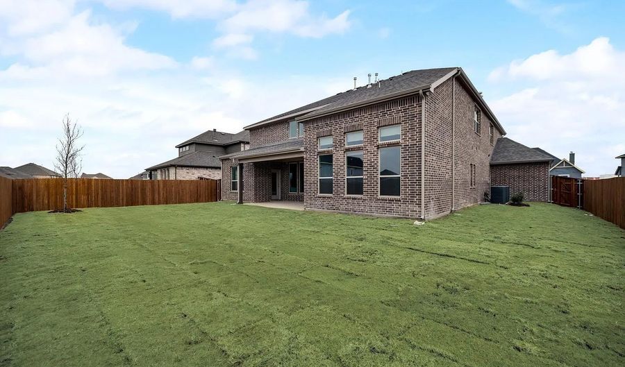 412 Winding Creek Ln, Anna, TX 75409 - 4 Beds, 4 Bath
