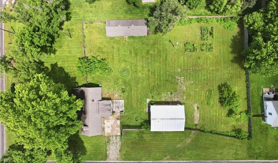 3209 N 155th St, Basehor, KS 66007 - 3 Beds, 2 Bath