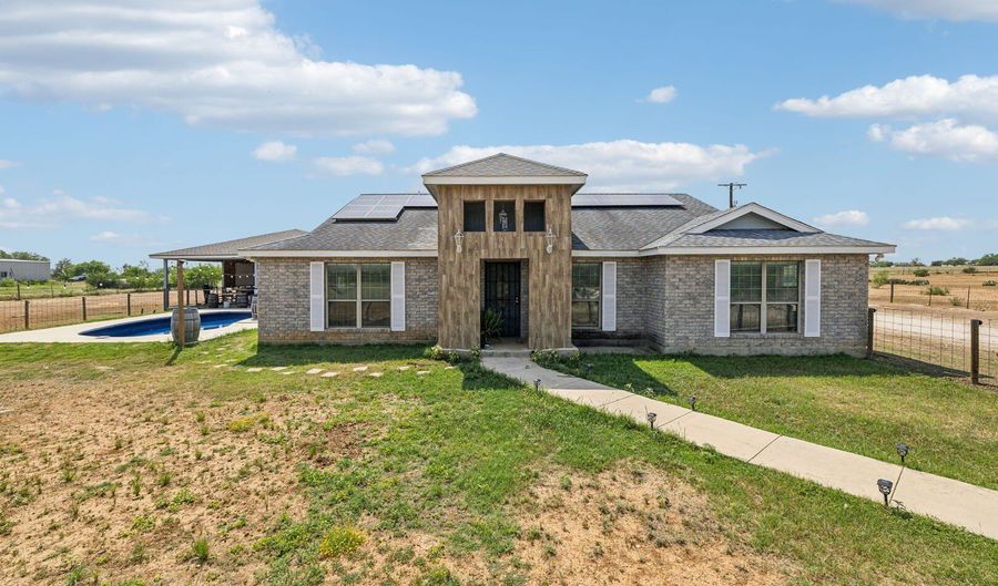2355 Stuart Rd, Adkins, TX 78101 - 5 Beds, 0 Bath