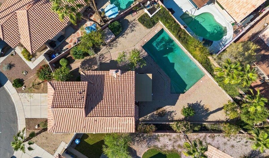 11552 W SAGE Dr, Avondale, AZ 85392 - 3 Beds, 2 Bath