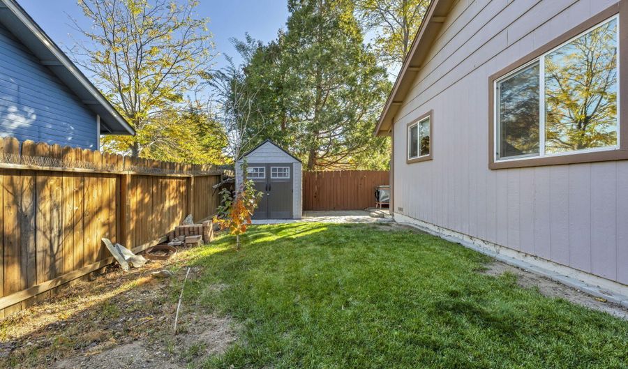 1970 Hamilton Ave, Carson City, NV 89706 - 3 Beds, 2 Bath